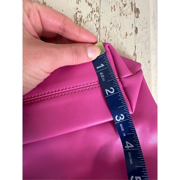 Jules Kae Pink Bree Bucket Bag Purse Faux Leather Drawstring Barbie Coquette New - Picture 12 of 13